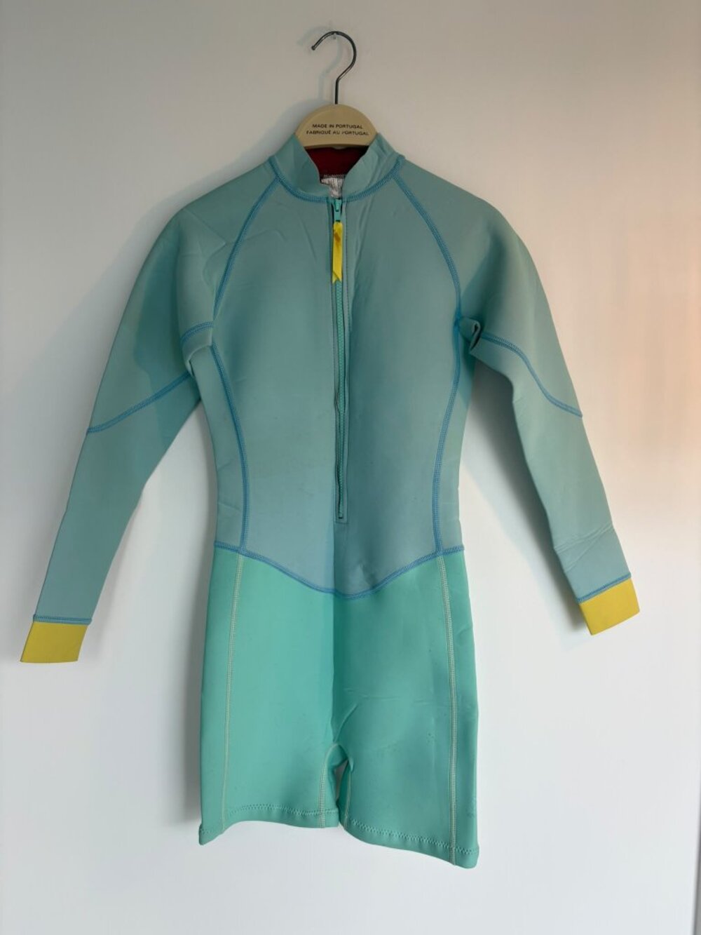 Level Six Women’s Neoprene Springsuit Wetsuit Aqua Blue – Size S
